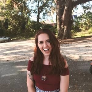 Meet your Posher, Tabitha